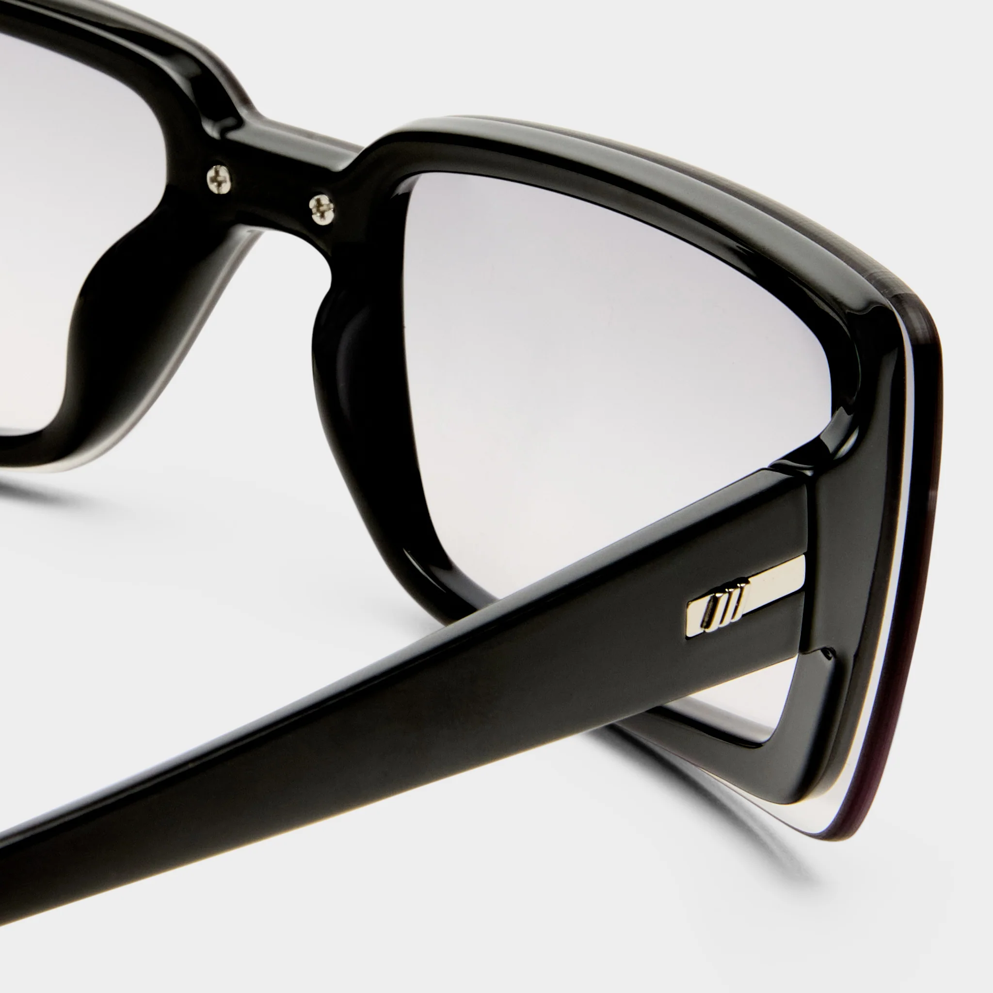 EVASION | BLACK - Image 4