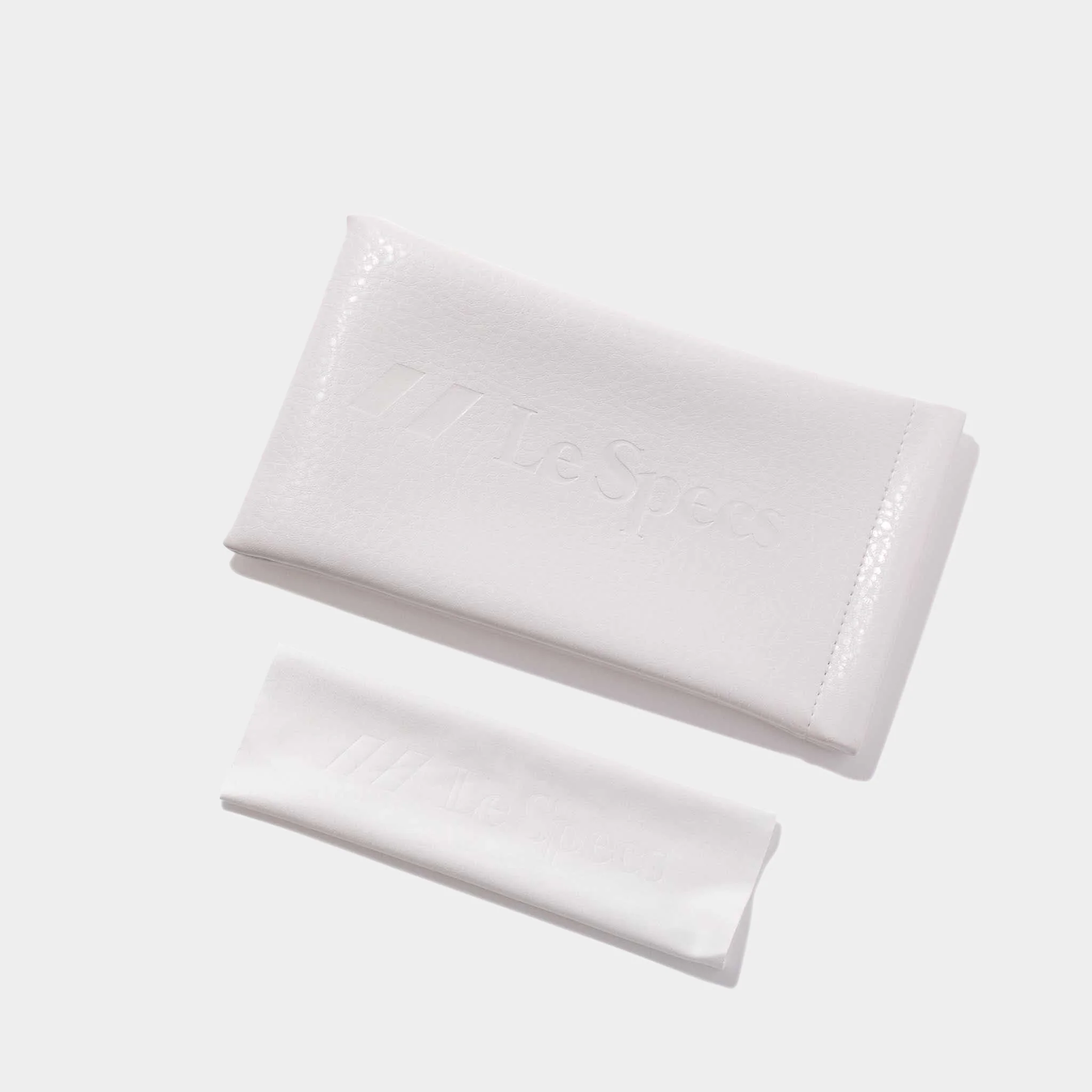 LE SPECS CASE & CLOTH | WHITE