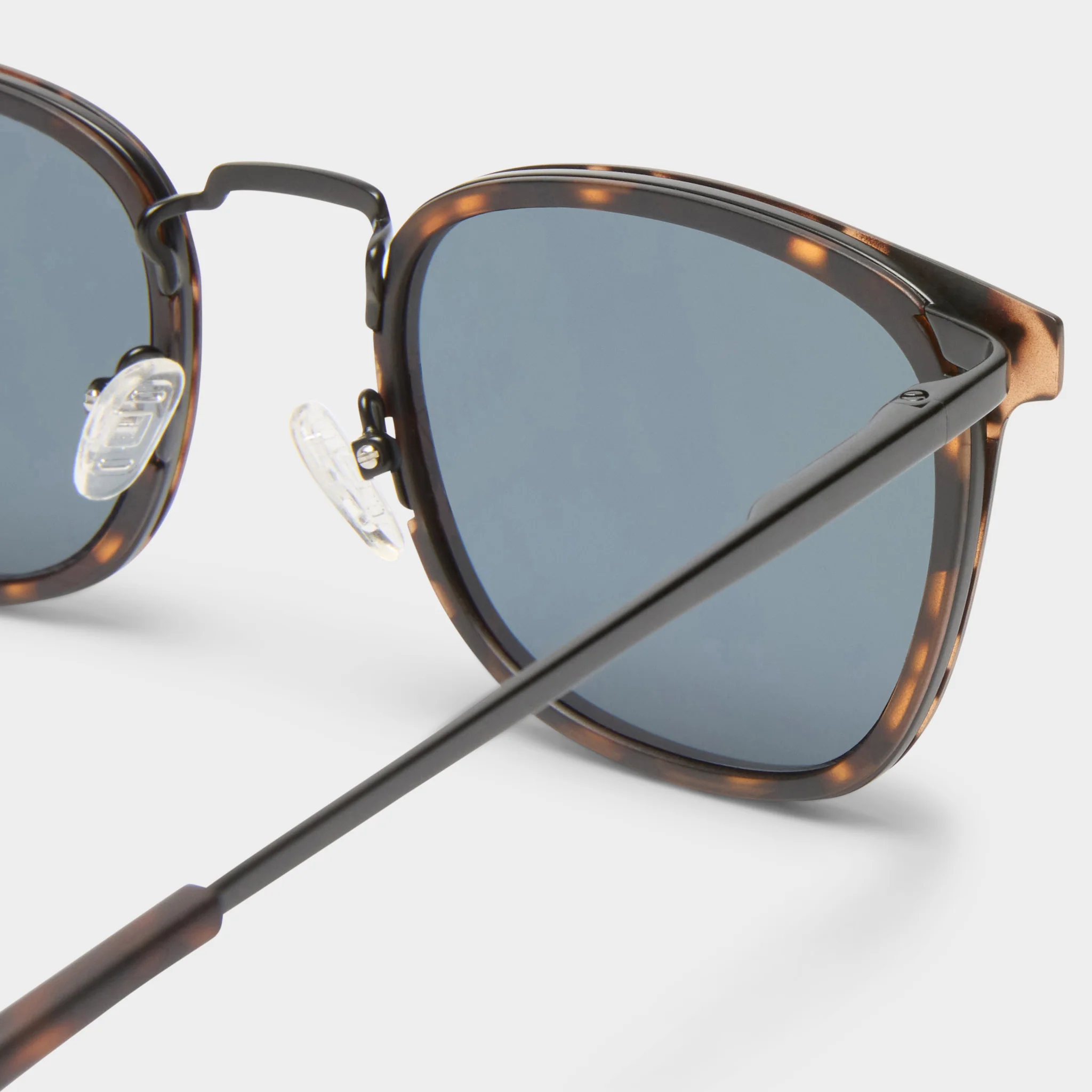 RACKETEER | MATTE TORT - Image 4