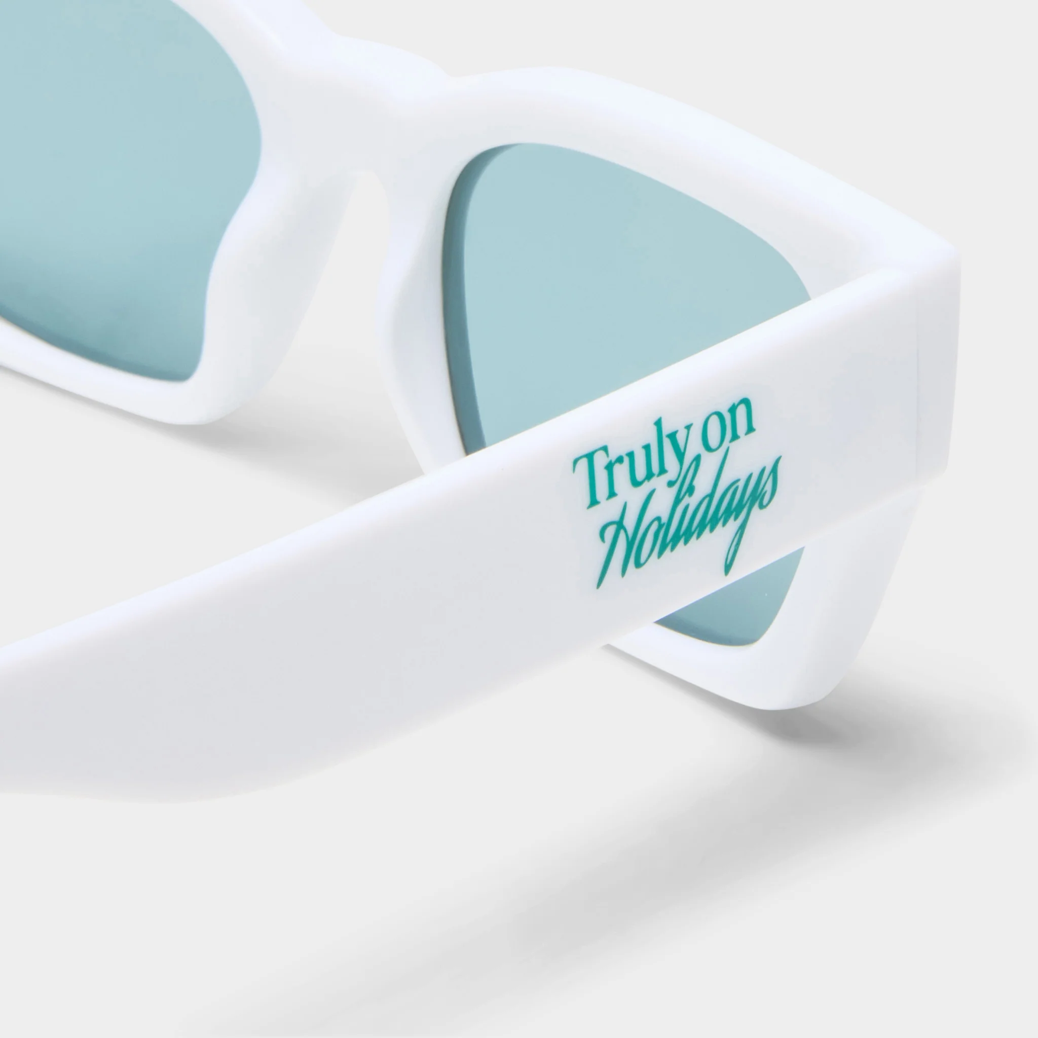 SHMOOD | WHITE SEAFOAM TINT POLARISED - Image 4